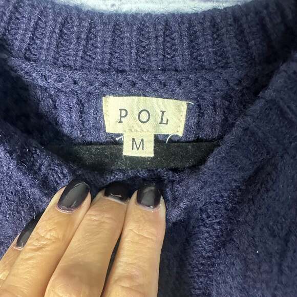 POL Cable Knit Chunky Sweater in Navy - Picture 4 of 5